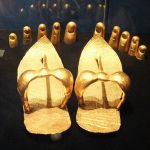 Sandal Emas Raja Tutankhamun